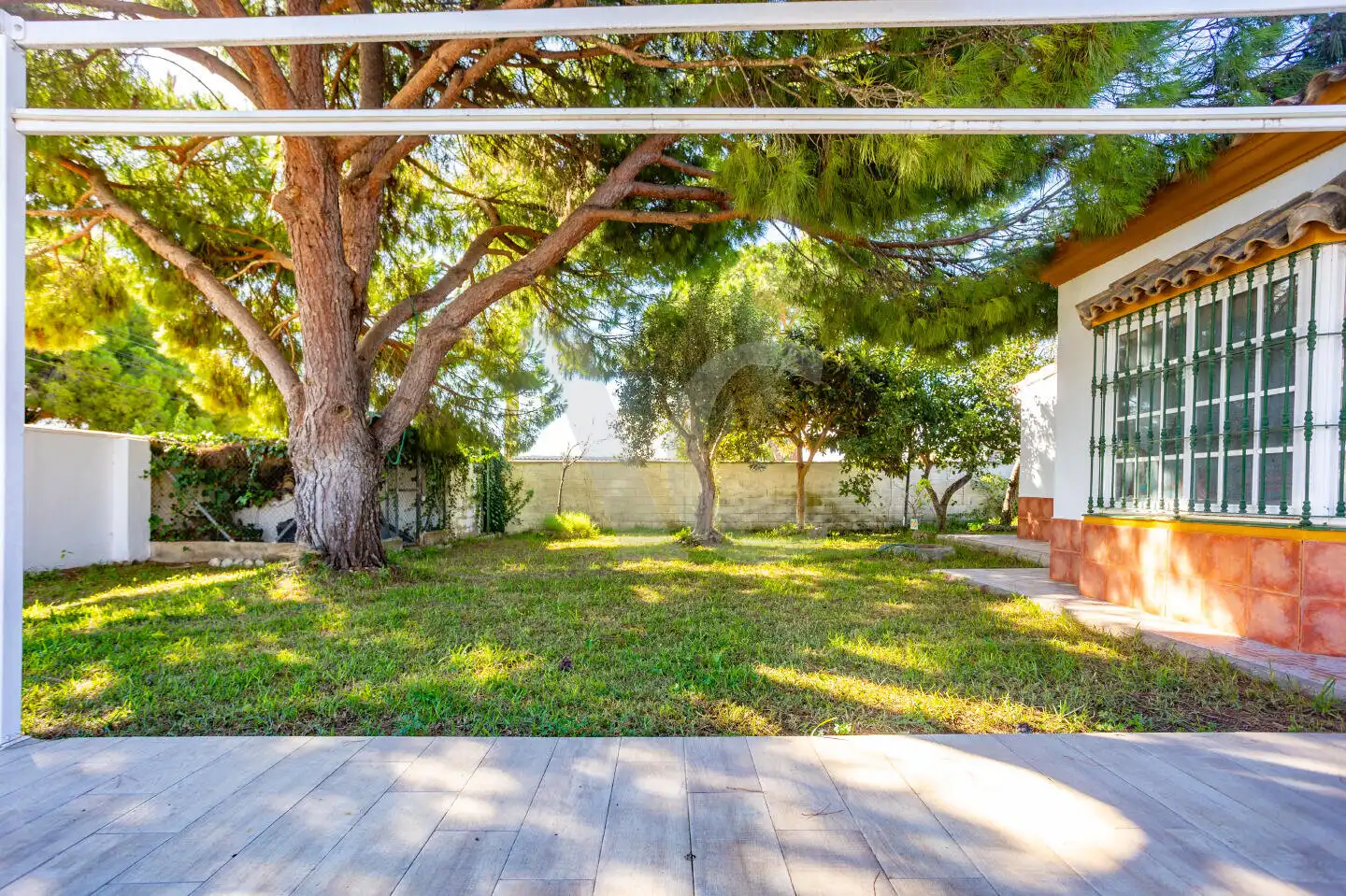 Garden of Houses for sale in Chiclana de la Frontera
