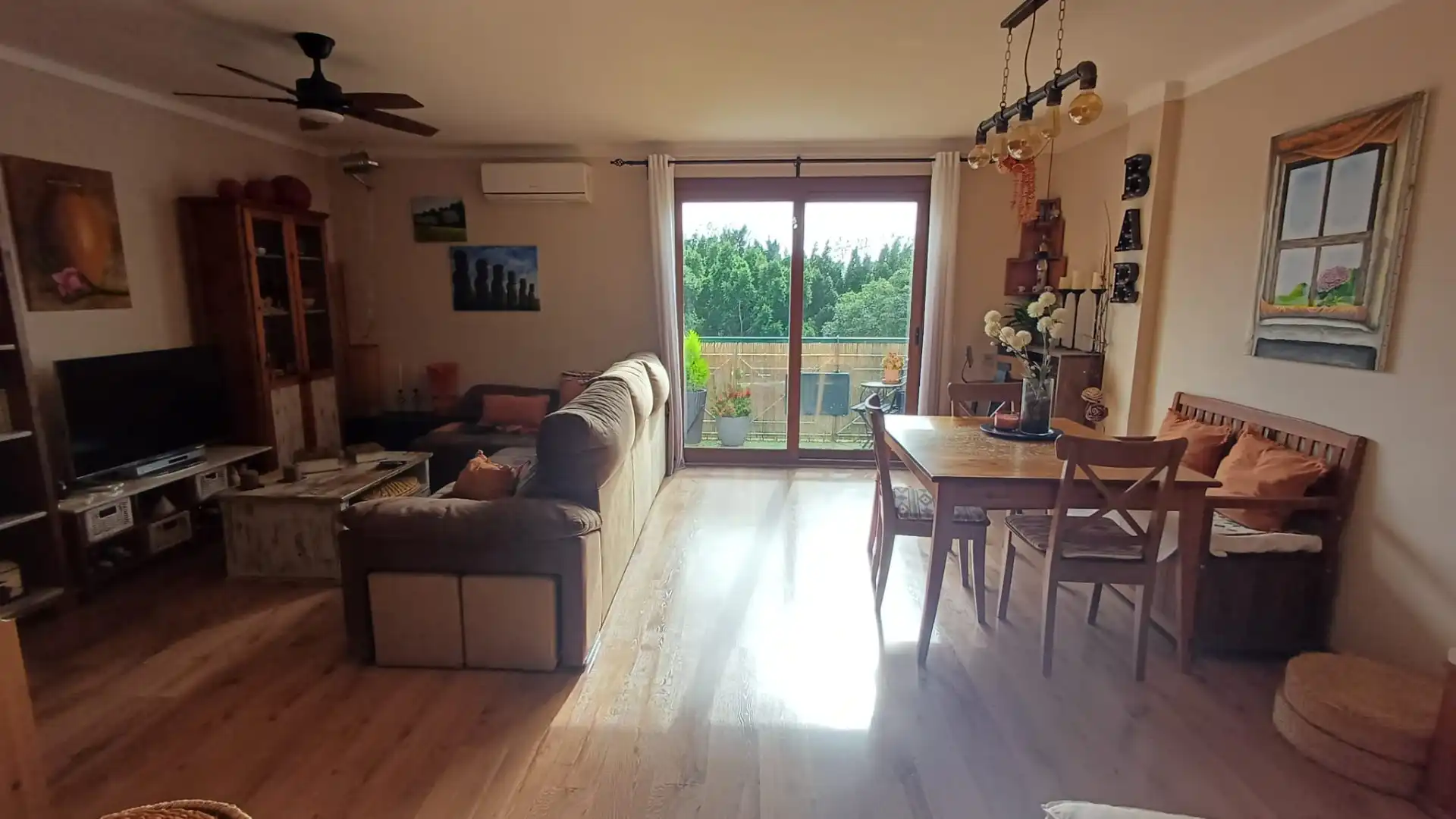 Sala d'estar de Dúplex en venda en  Palma de Mallorca amb Aire condicionat, Calefacció i Parquet