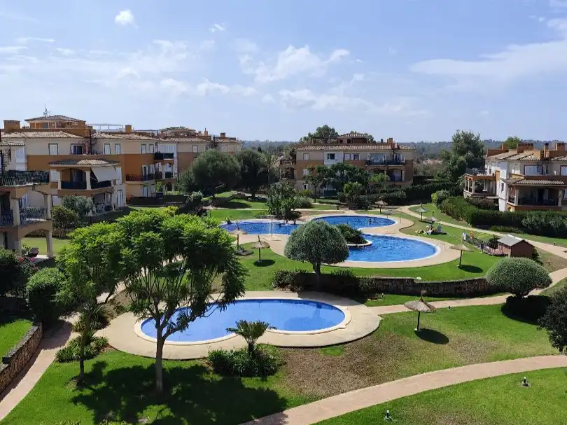 Garden of Flat for sale in Llevant