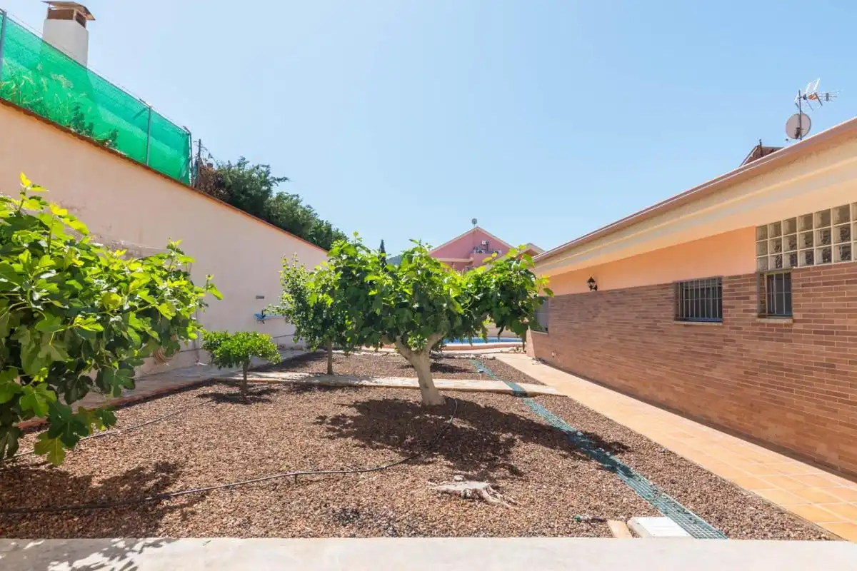 Jardí de Casa o xalet en venda en Murcia amb Aire condicionat, Calefacció i Jardí privat