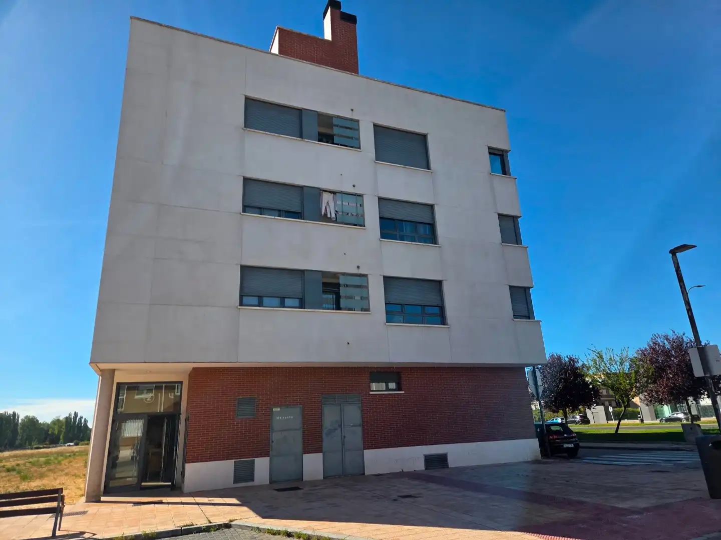 Vista exterior de Pis en venda en Villafría - La Ventilla - Castañares