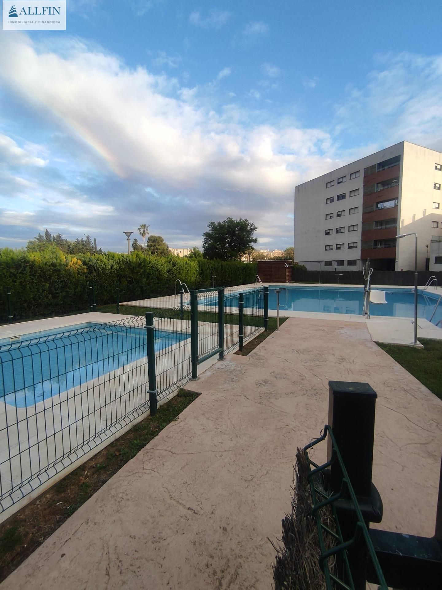 Piscina de Pis en venda en Jerez de la Frontera amb Aire condicionat, Traster i Piscina comunitària