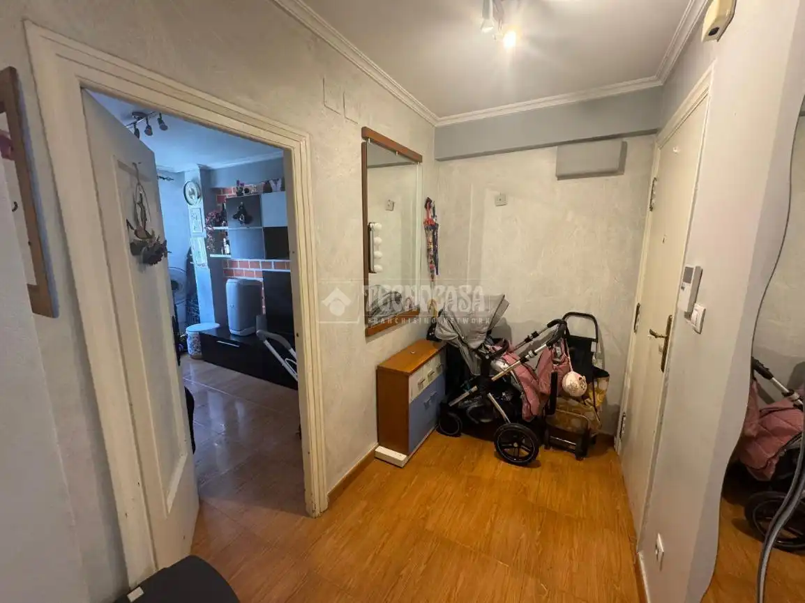 Piso en venta en Bilbao  con Balcón
