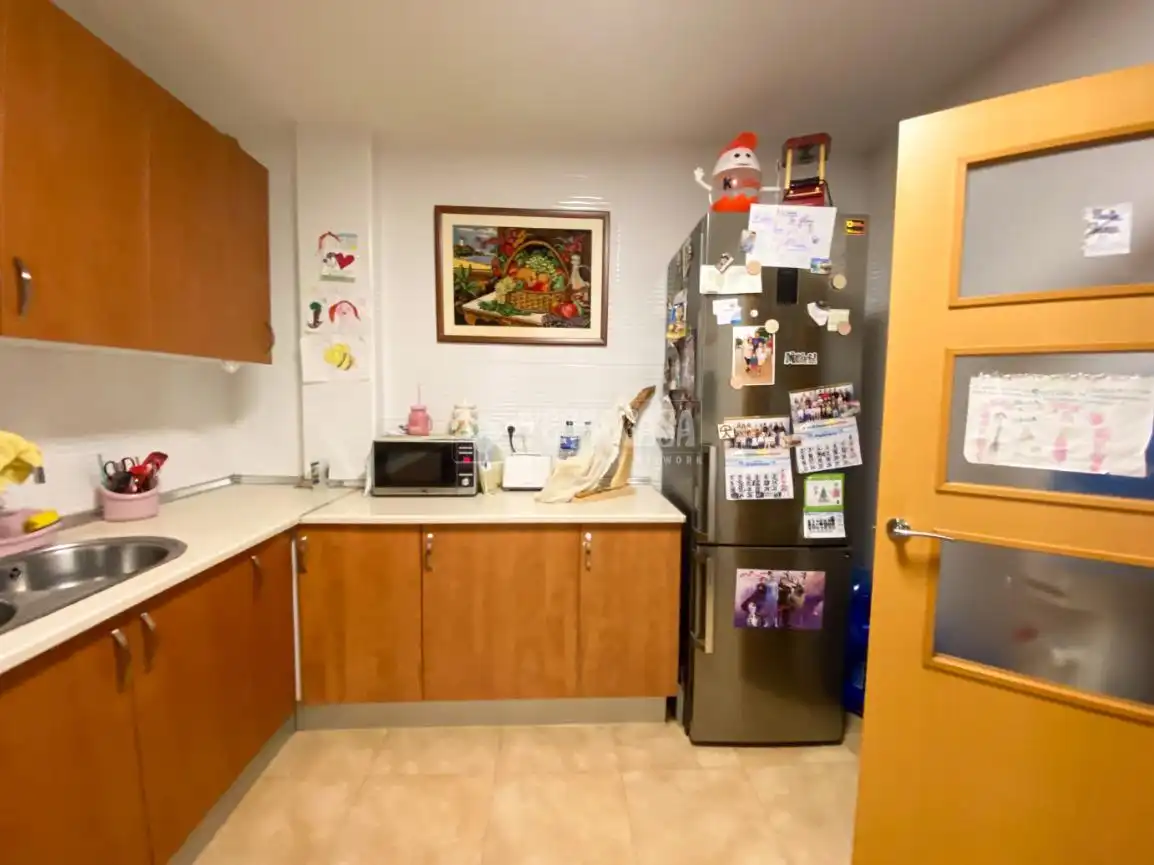 Küche von Wohnung zum Verkauf in Viator mit Abstellraum