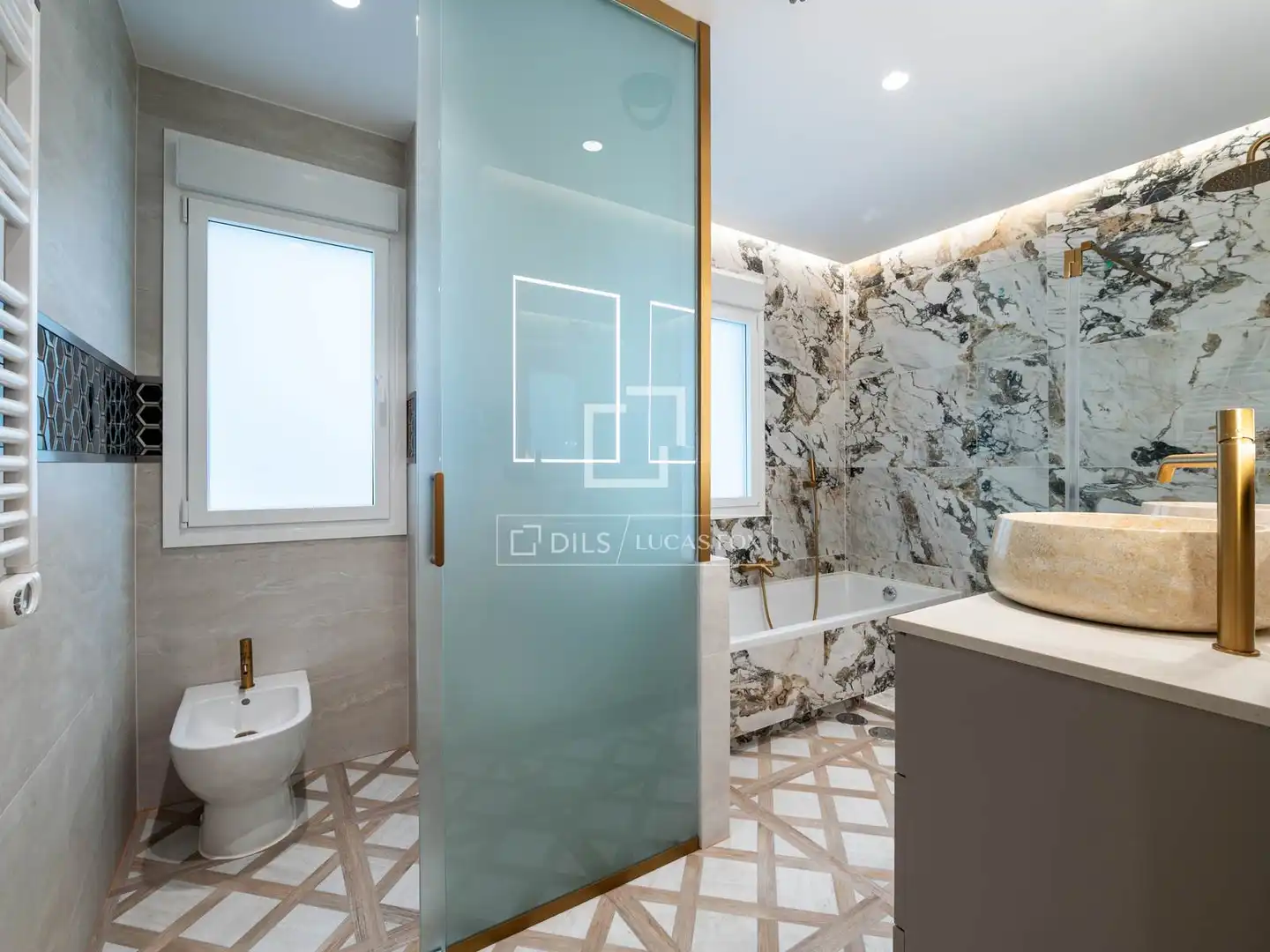 Baño de Piso en venta en Madrid con Aire acondicionado, Calefacción y Parquet