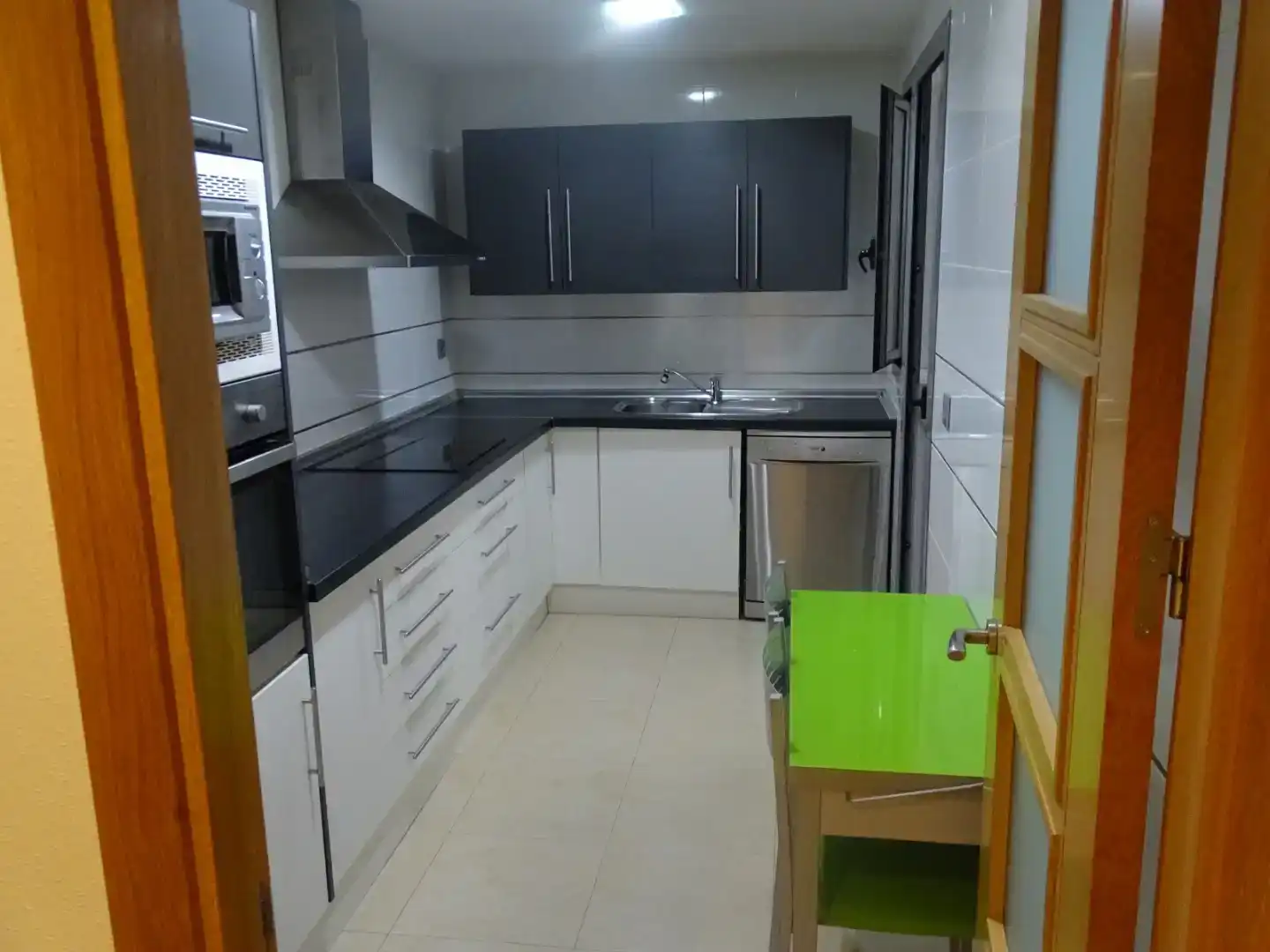 Cuina de Apartament en venda en  Murcia Capital amb Aire condicionat i Piscina
