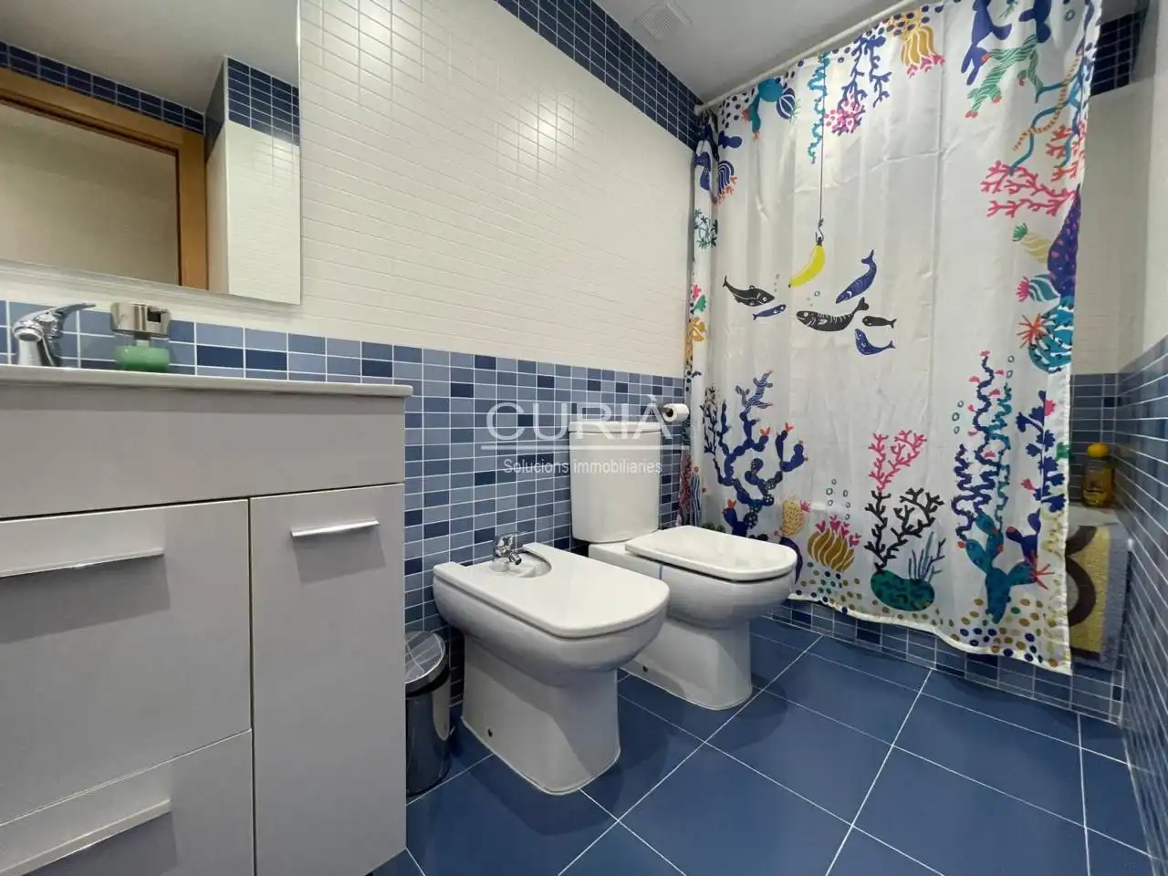 Bathroom of Flat for sale in Lleida  with Air Conditioner, Heating and Parquet flooring