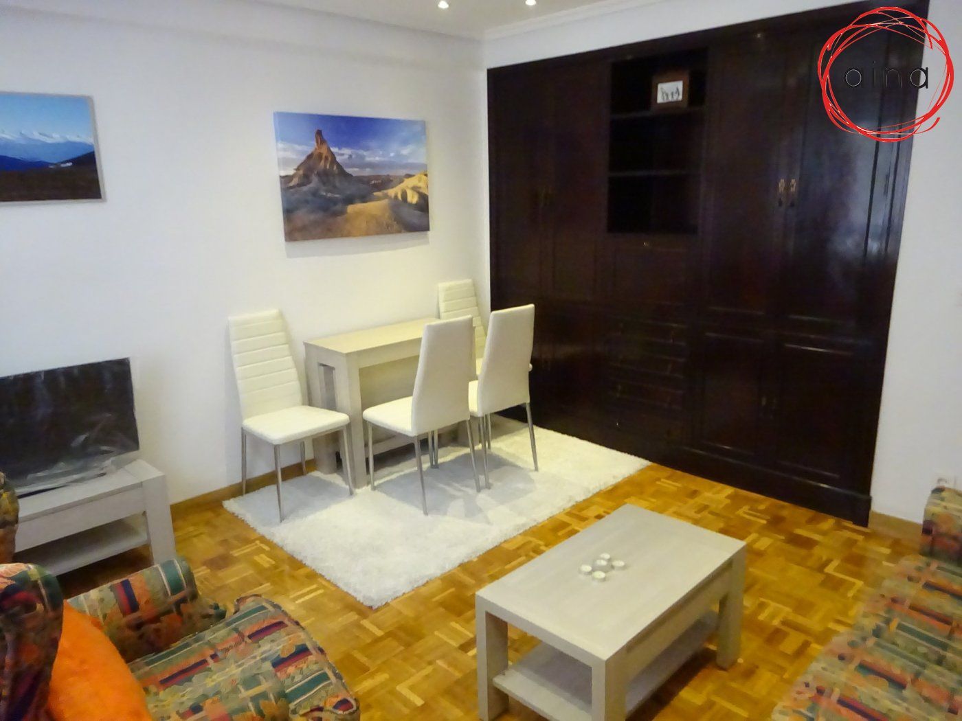 Sala d'estar de Pis de lloguer en  Pamplona / Iruña amb Calefacció i Parquet