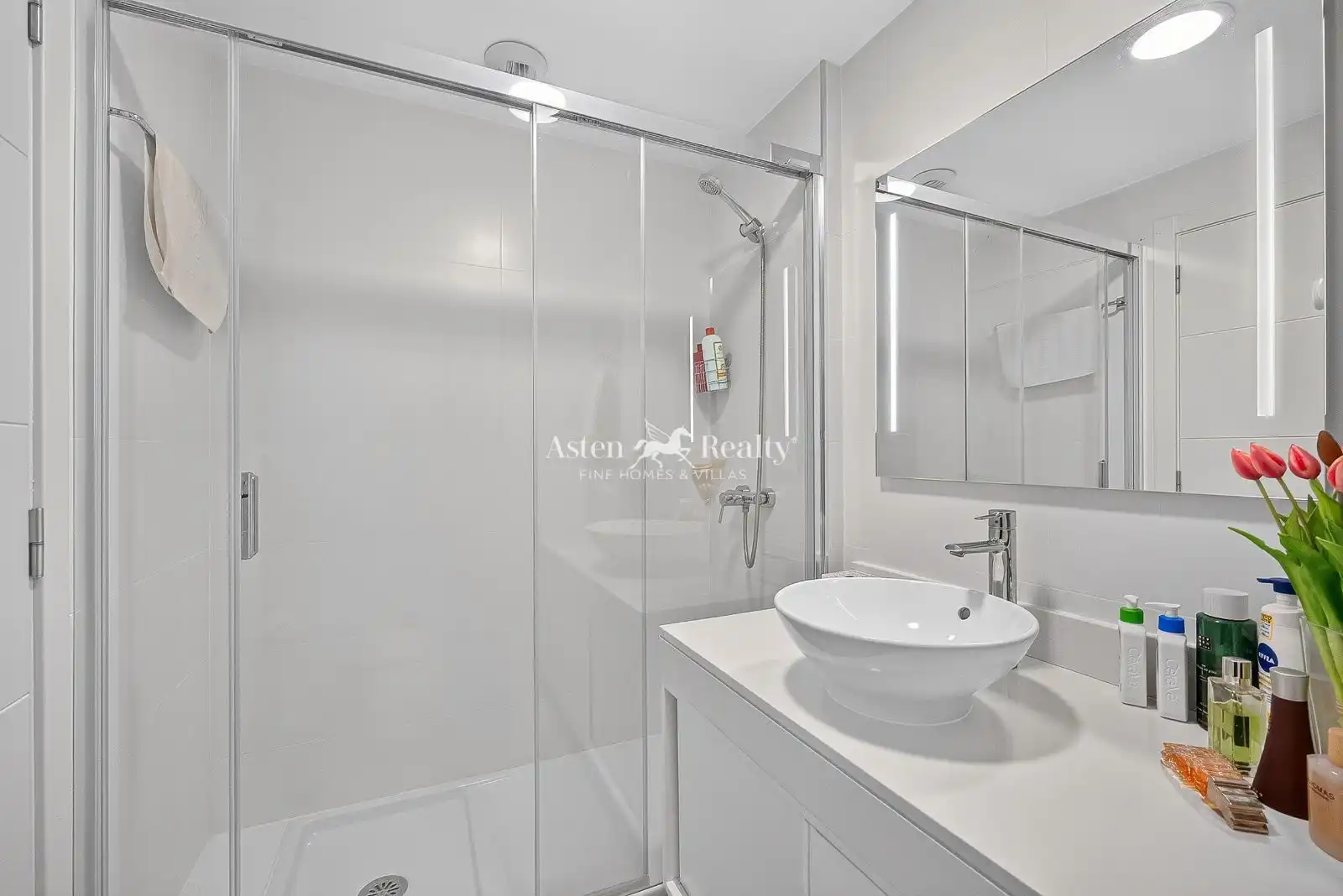 Baño de Casa adosada en venta en Arona con Aire acondicionado, Jardín privado y Terraza