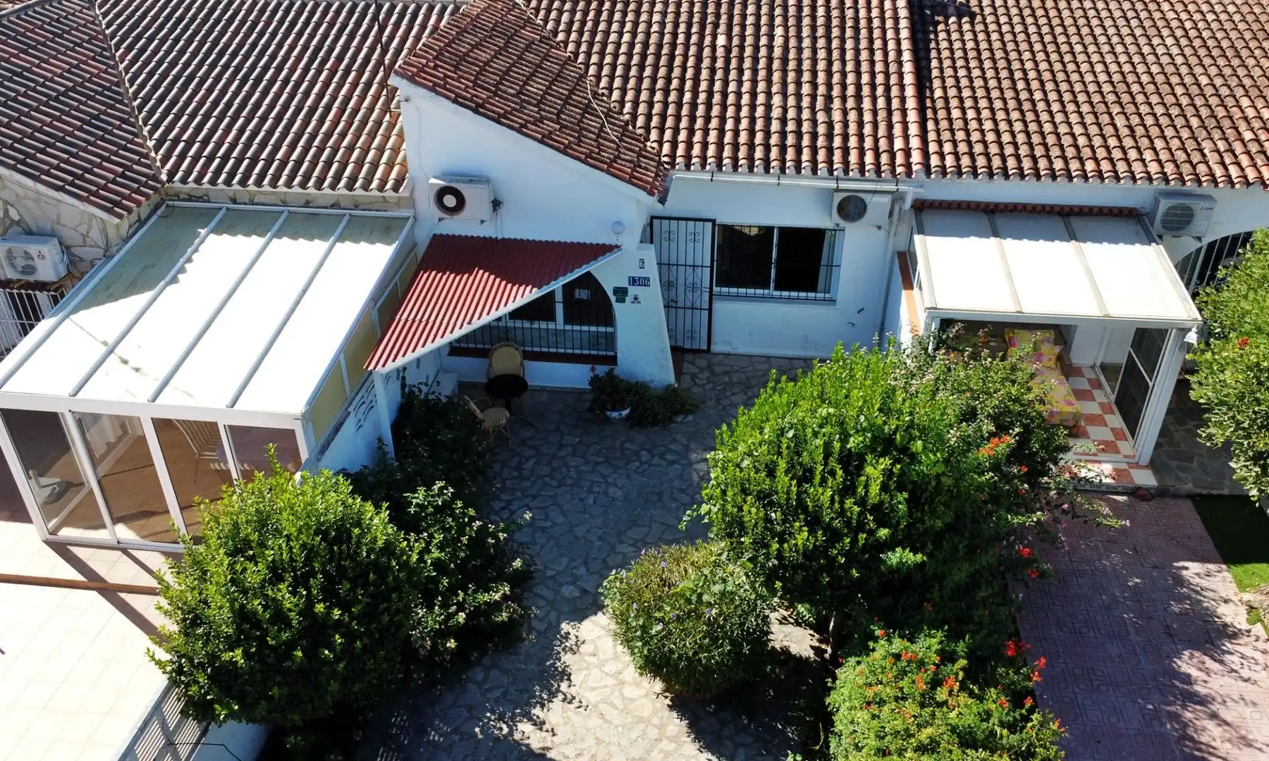 Terraced house with garden for sale in las marinas 173F, imagen 2