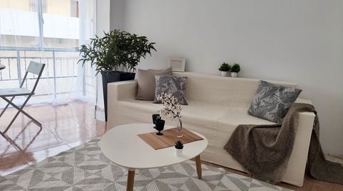 Foto 3 de Piso en venta en Tarrasa, Los Ángeles - Cruz de Caravaca, Almería Capital
