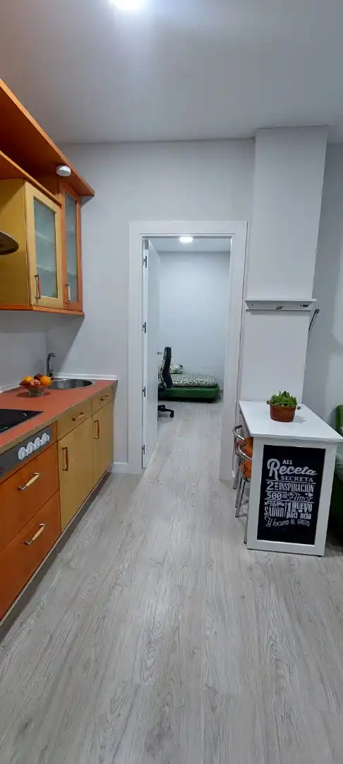 Kitchen of Flat for sale in Valladolid  with Heating, Parquet flooring and Furnished