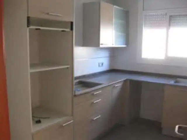 Maison jumelée avec terrasse à vendre à Carrer Montserrat Roig, imagen 5