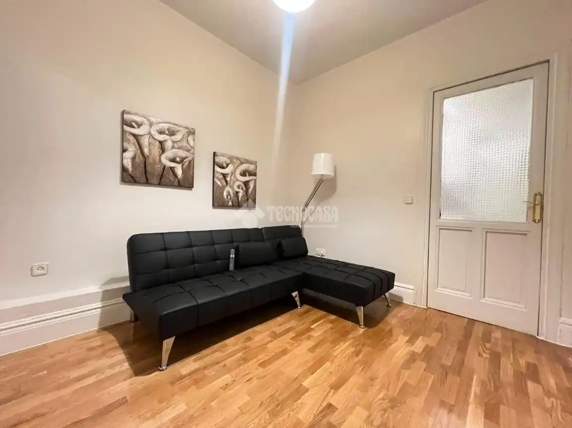 Living room of Flat for sale in Madrid  with Heating