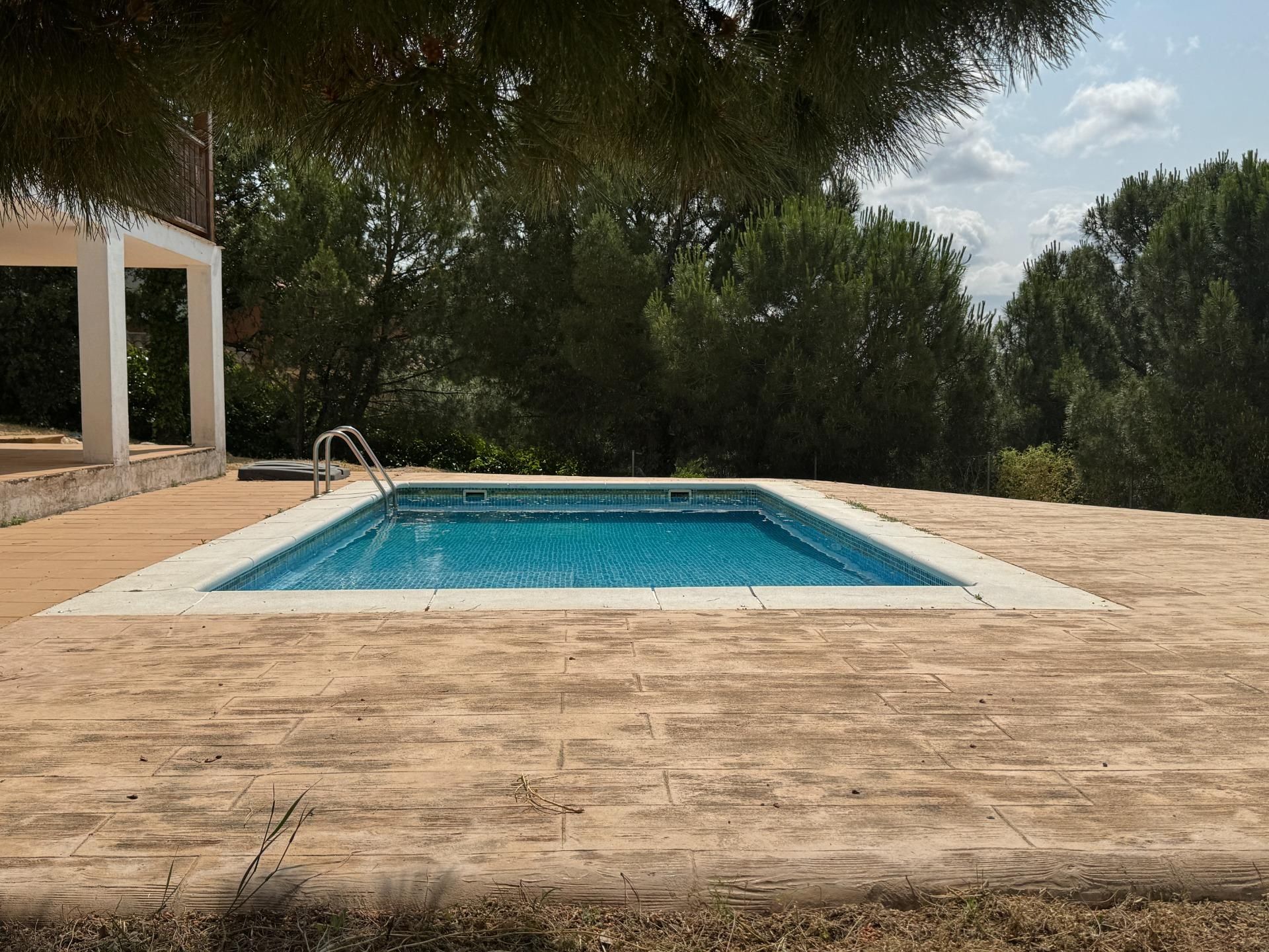 Swimming pool of House or chalet for sale in Valdemorillo  with Heating, Private garden and Terrace