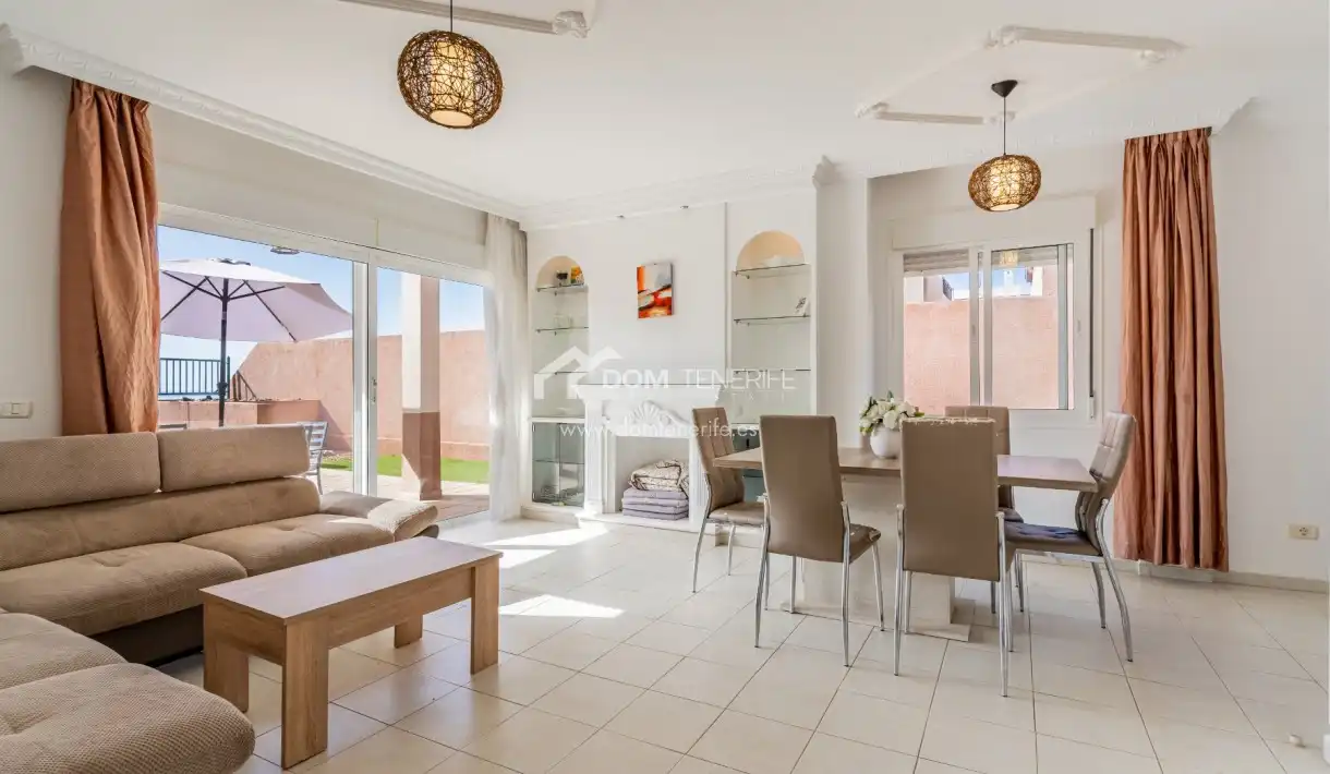 Comedor de Casa o chalet de alquiler en Adeje con Terraza, Amueblado y Horno