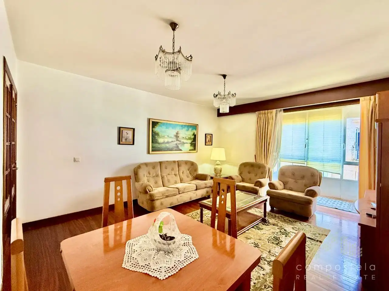 Sala de estar de Piso en venta en Santiago de Compostela  con Calefacción, Parquet y Trastero