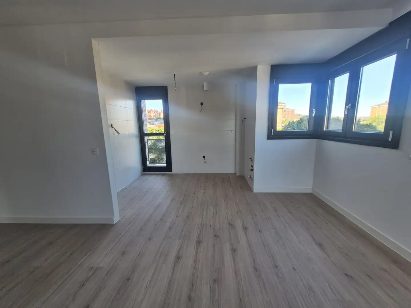 Bedroom of Apartments for sale in Ávila  with Heating, Terrace and Storage room