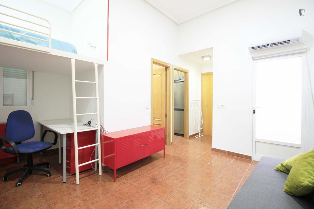 Estudi de lloguer a Arapiles