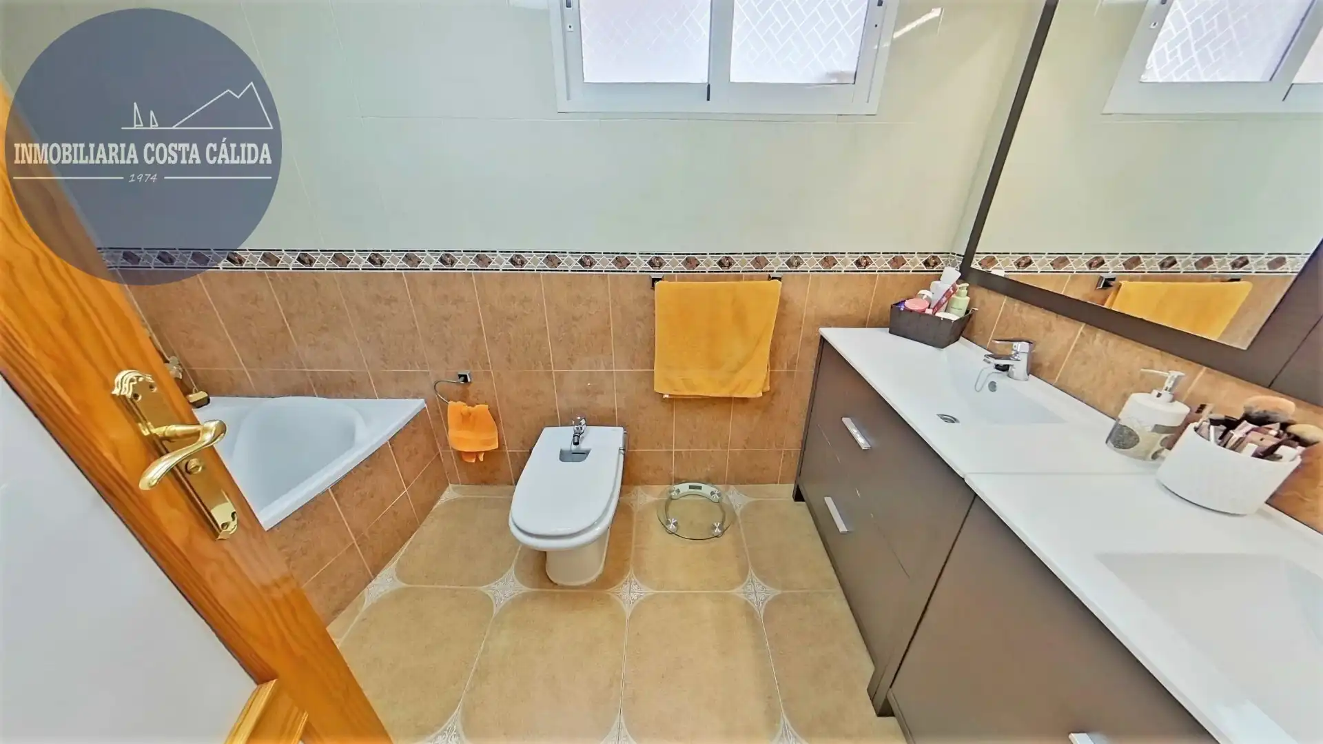 Baño de Dúplex en venta en Águilas con Terraza, Trastero y Amueblado