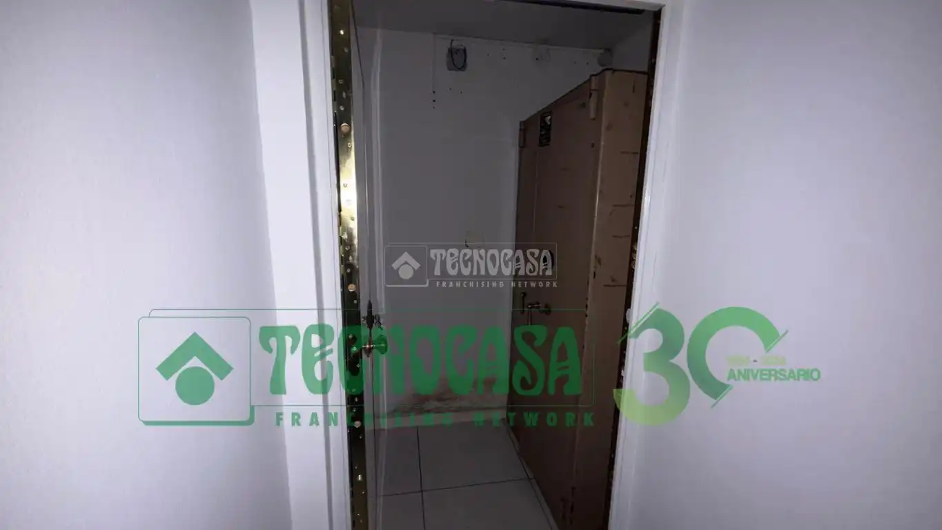 Local en venta en Algete con Aire acondicionado