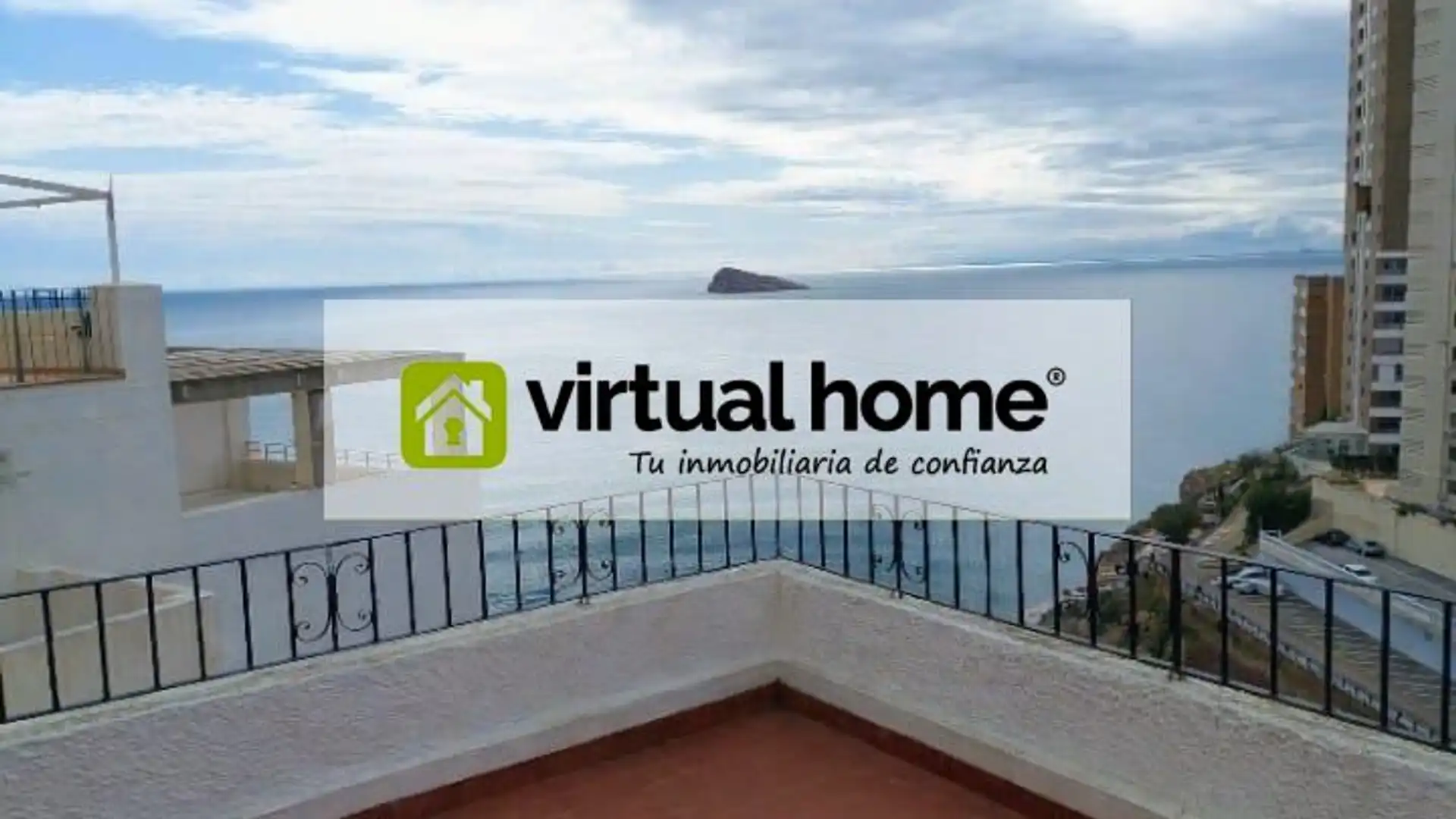 Vista exterior de Dúplex en venta en Benidorm