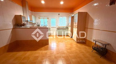 Foto 3 de Casa adosada en venta en Centro - Calzada - Cabo Noval, Sanlúcar de Barrameda