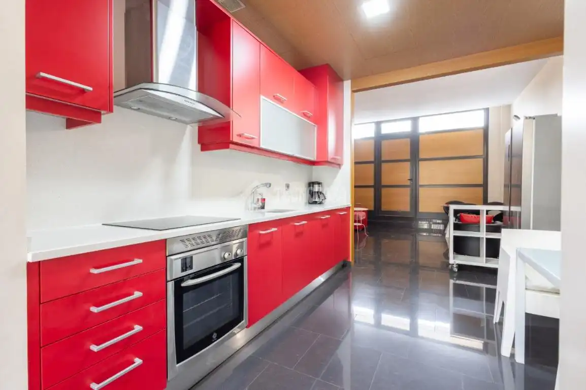 Kitchen of Flat for rent in Santa Marta de Tormes  with Air Conditioner, Heating and Community pool