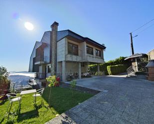 Exterior view of House or chalet for sale in Redondela  with Heating, Private garden and Parquet flooring