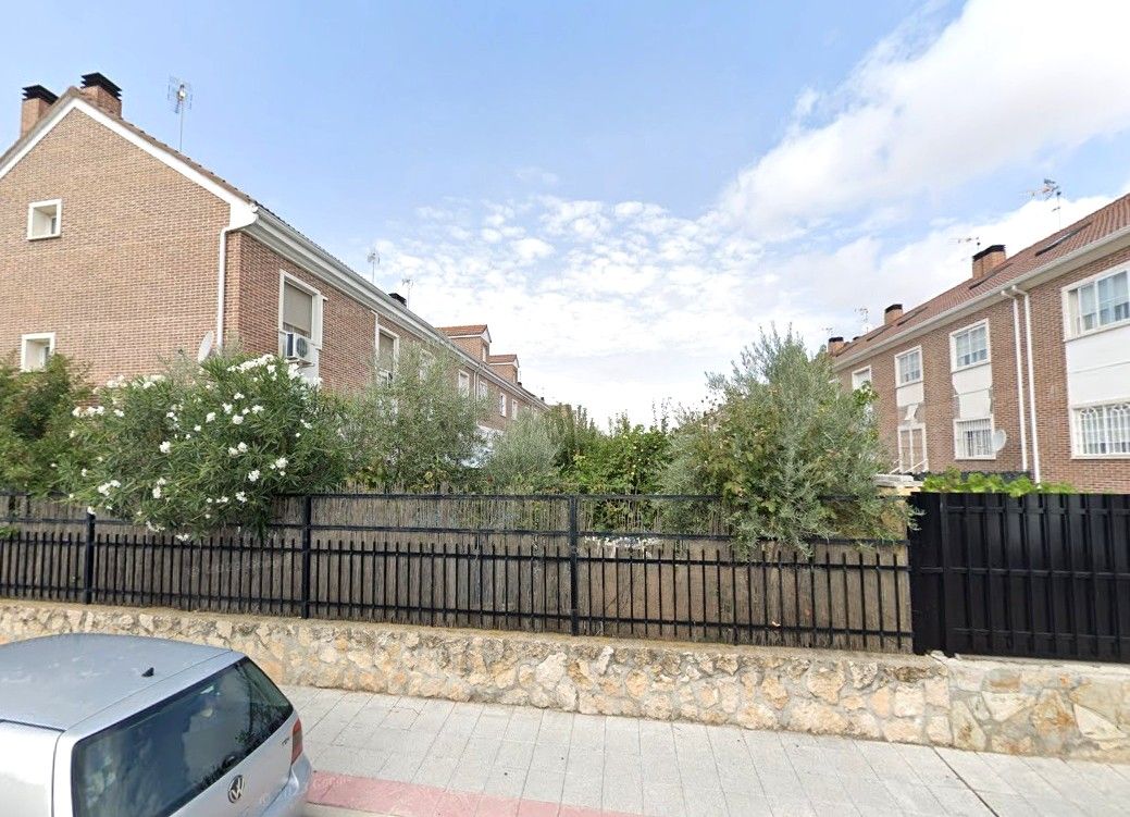 Exterior view of House or chalet for sale in Azuqueca de Henares