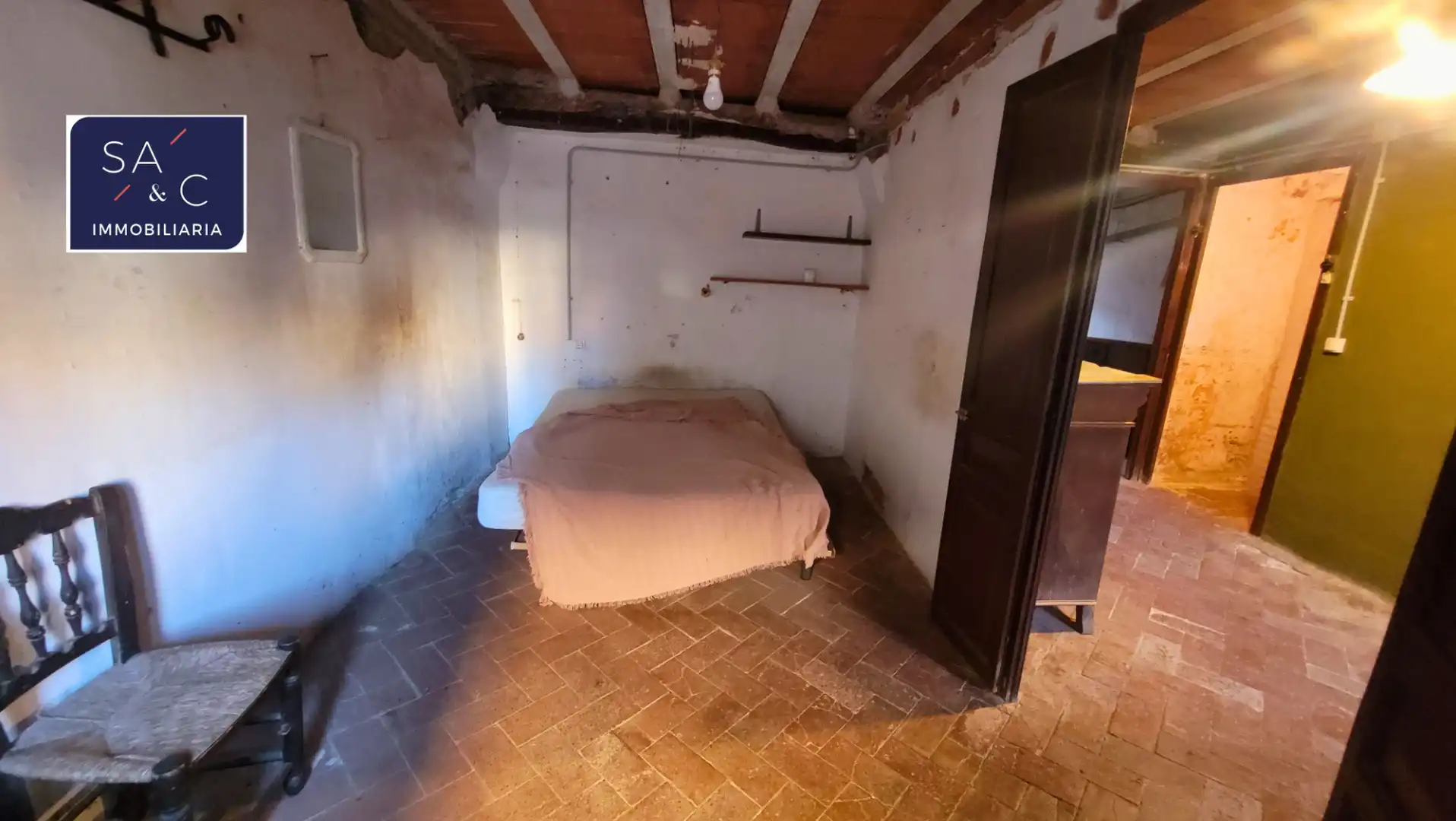 Casa adosada en venda en Almoster