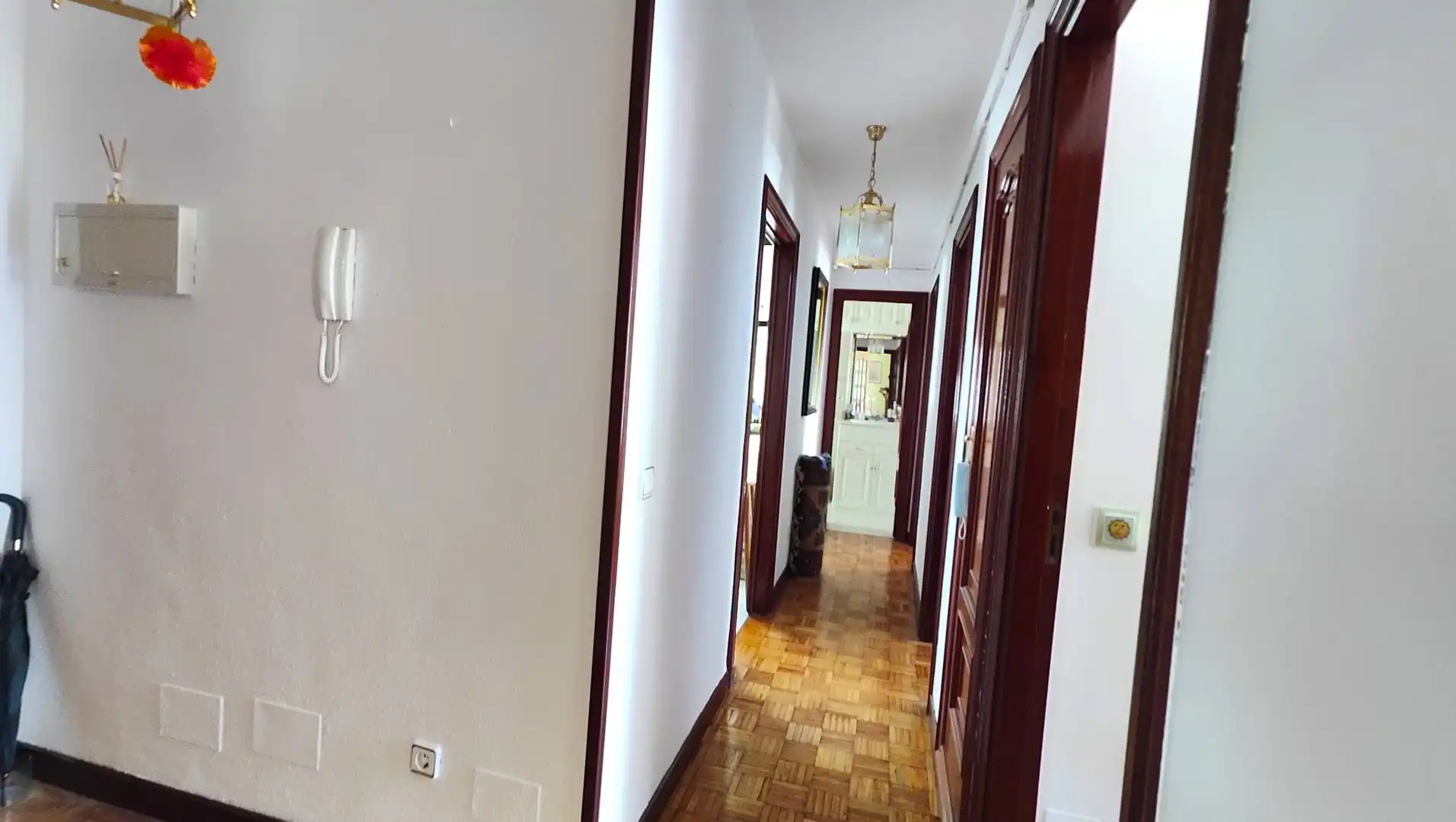 Piso en venta en Santiago de Compostela  con Calefacción, Trastero y Amueblado