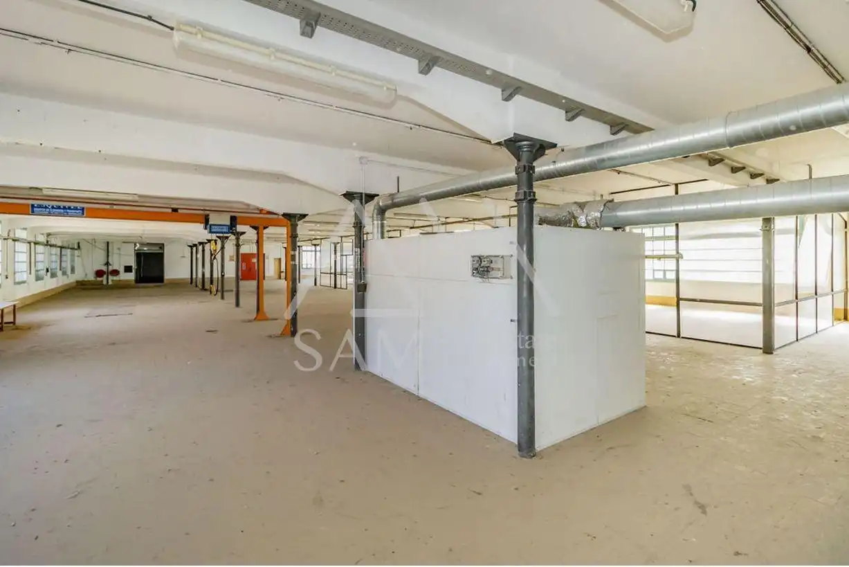 Industrial buildings for sale in Congost - Santa Caterina