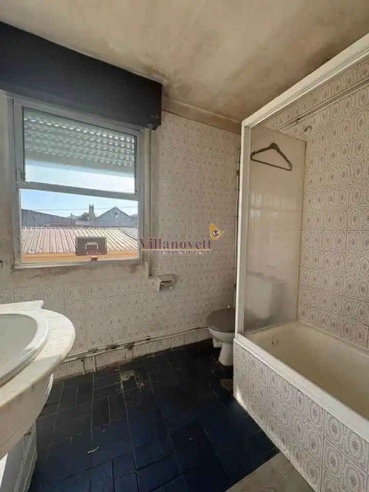 Baño de Casa o chalet en venta en Vigo  con Jardín privado