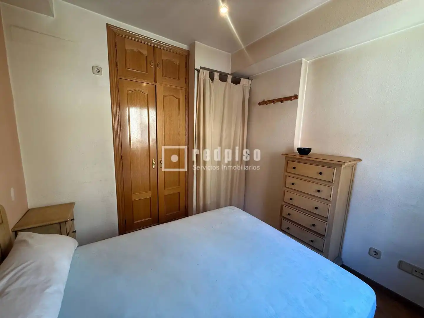 Habitación de Apartamento en venta en Madrid con Calefacción, Parquet y Terraza