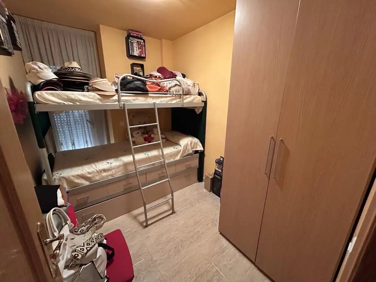 Habitación de Apartamento en venta en La Ràpita con Aire acondicionado, Calefacción y Terraza