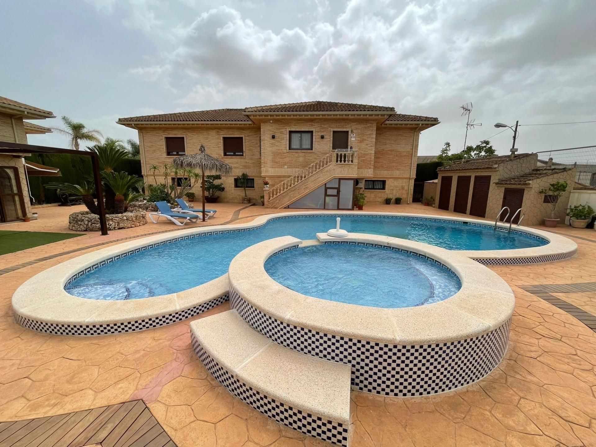 Piscina de Casa o xalet en venda en Rafal amb Aire condicionat, Calefacció i Jardí privat