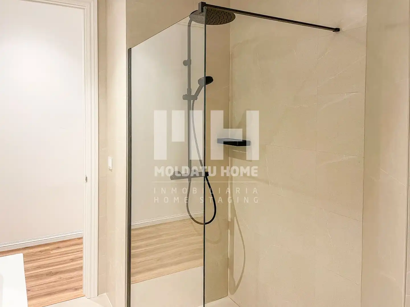 Baño de Piso en venta en Donostia - San Sebastián  con Aire acondicionado, Calefacción y Trastero