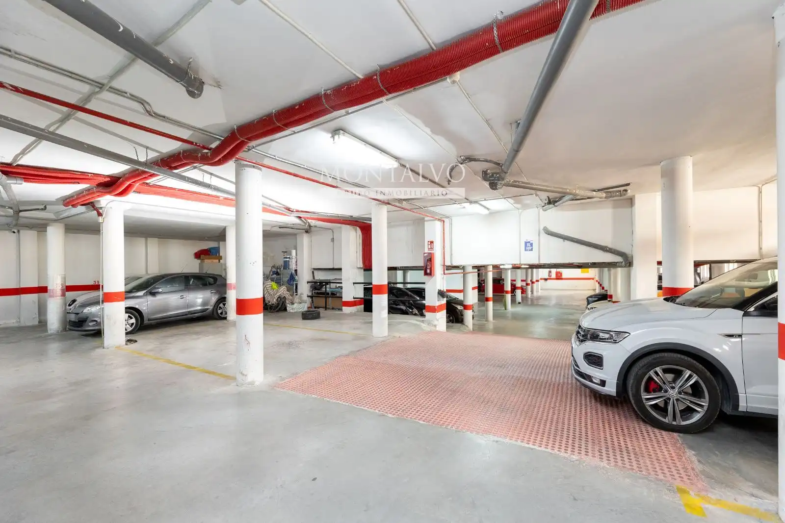 Parking de Ático en venta en Atarfe con Terraza y Amueblado