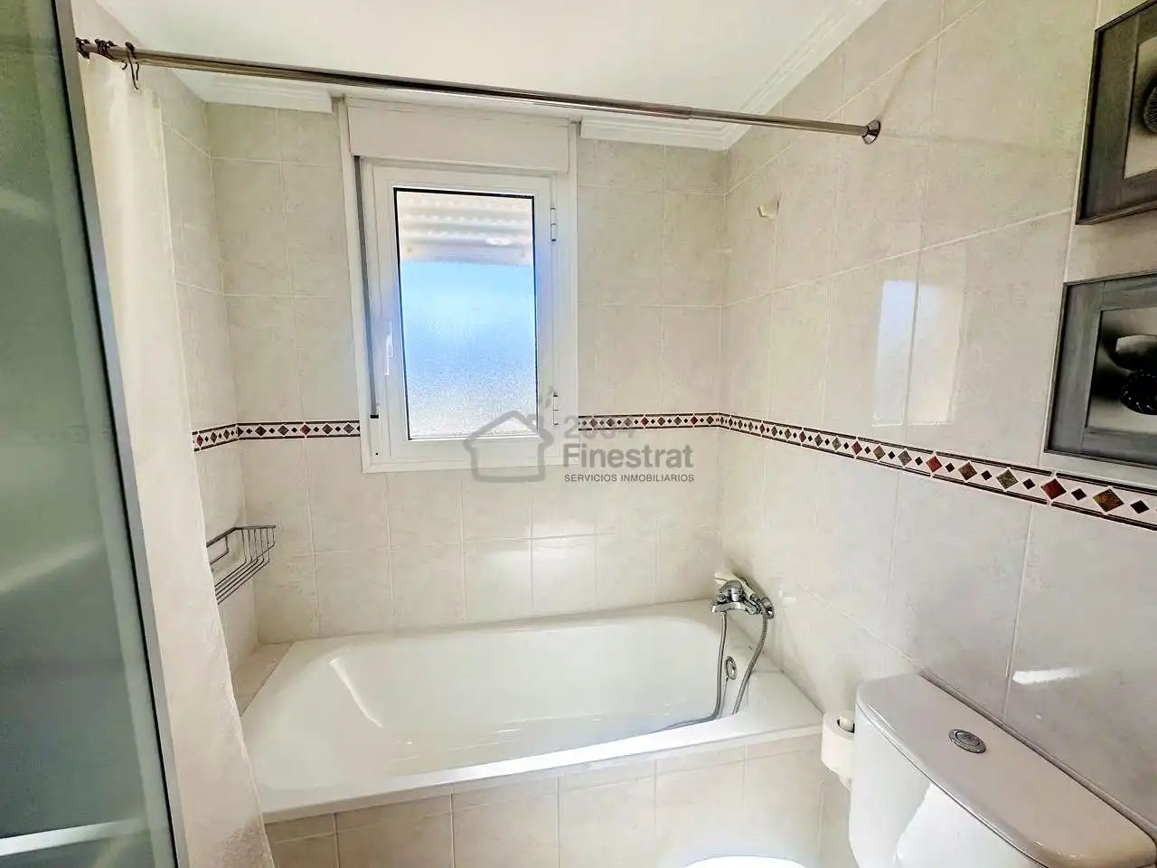 Bany de Pis en venda en Benidorm amb Terrassa, Moblat i Piscina comunitària