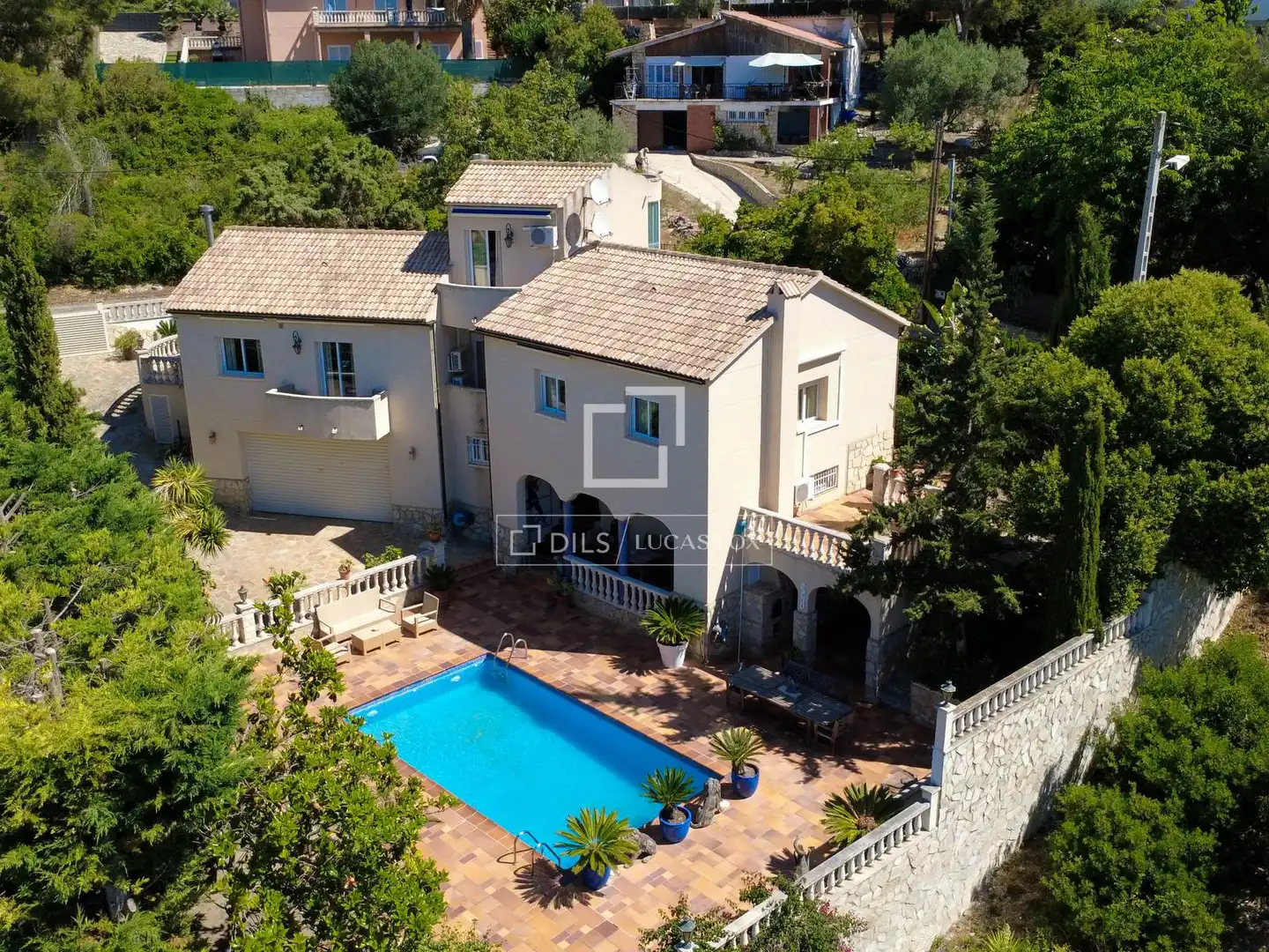 Detached house with terrace for sale in Olivella