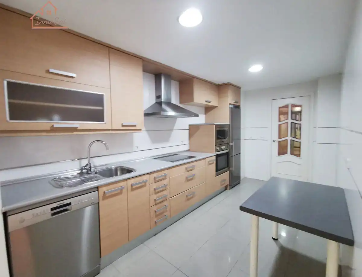 Cocina de Piso de alquiler en Móstoles con Aire acondicionado, Calefacción y Terraza