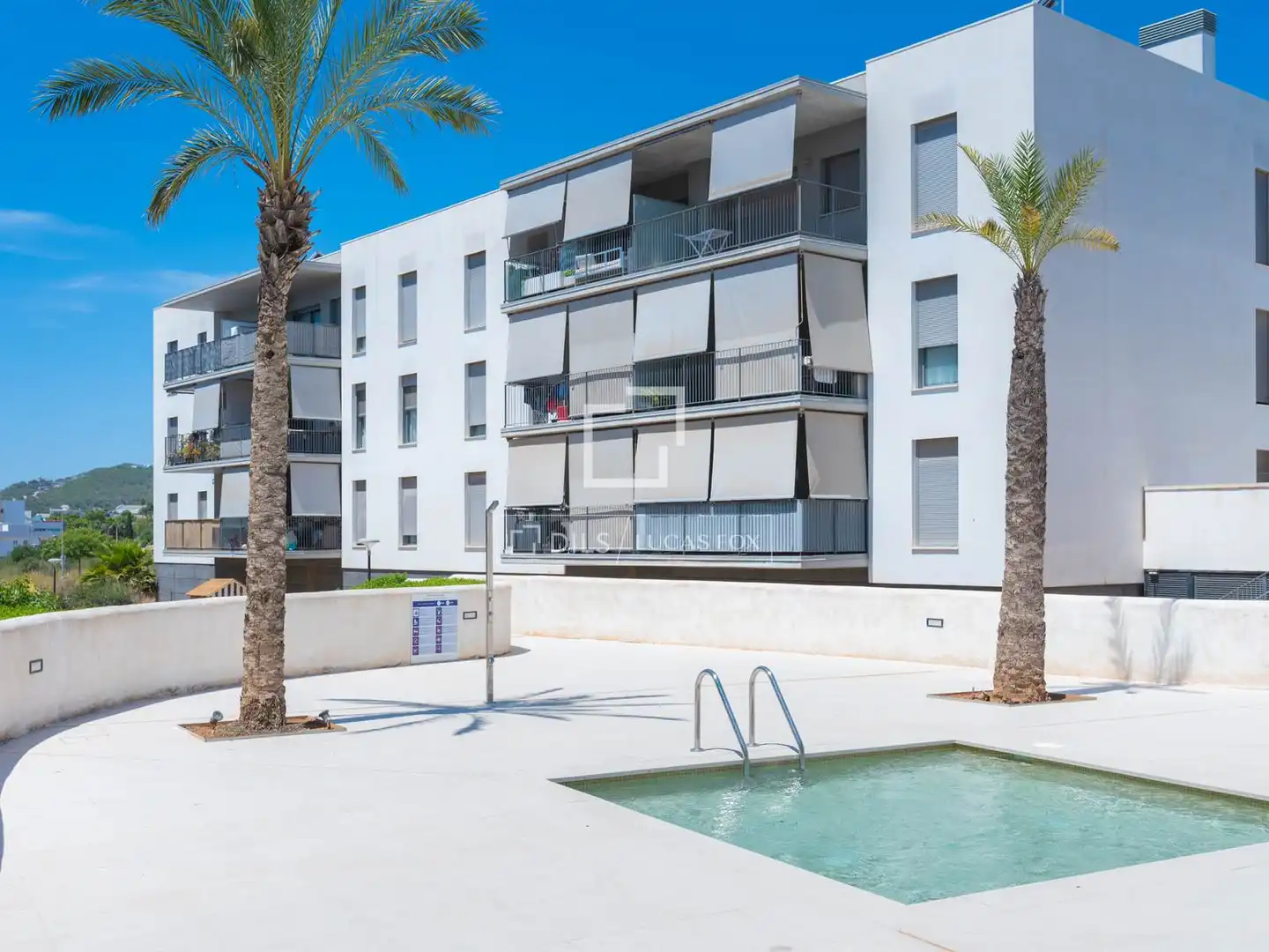 Vista exterior de Piso en venta en Santa Eulària des Riu con Aire acondicionado, Calefacción y Terraza