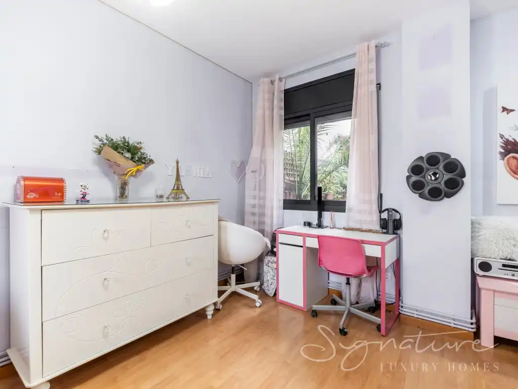 Bedroom of Ground floor for sale in Sant Cugat del Vallès  with Air Conditioner, Private garden and Terrace