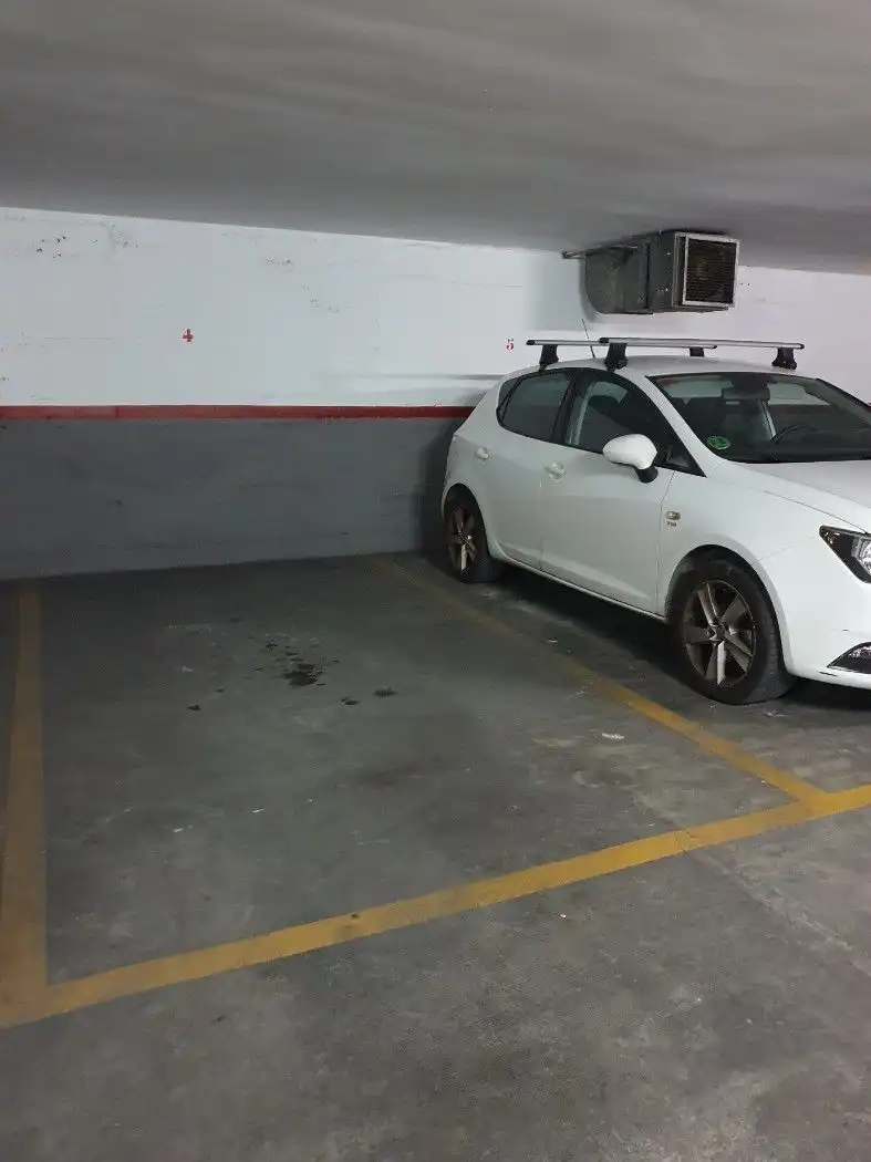 Aparcament de Garatge en venda en Vilanova i la Geltrú