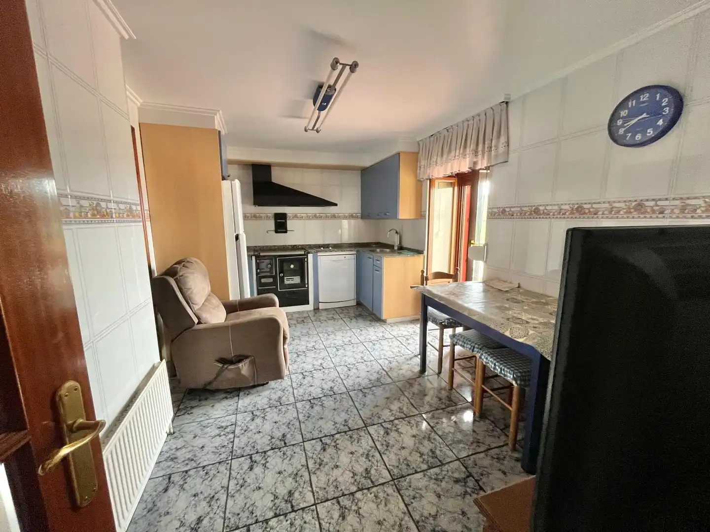 Kitchen of Country homes for sale in Abanto y Ciérvana-Abanto Zierbena