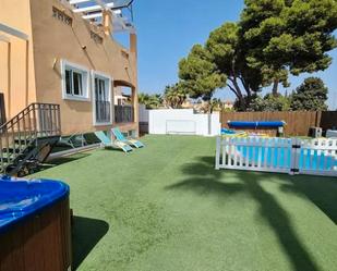 Jardí de Casa o xalet en venda en Torremolinos amb Jardí privat, Terrassa i Traster