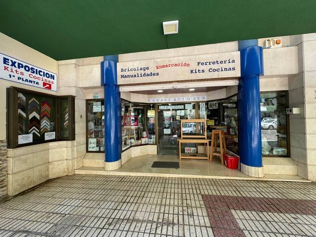 Local comercial en Alquiler en Calle del Mar, 7 en Parque Atlántico - Ronda este