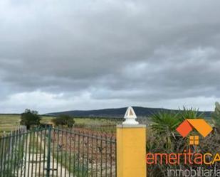 Country house for sale in Mirandilla