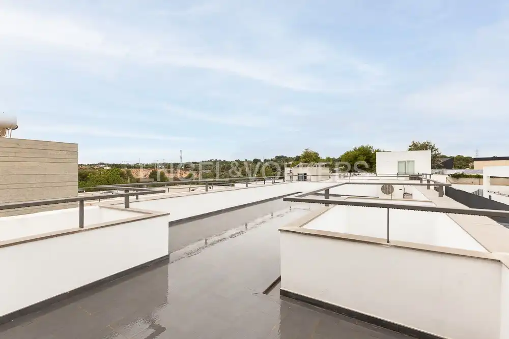 Maison avec piscine à louer à Carrer Sèquia de Mestalla, imagen 33